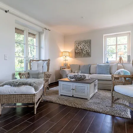 بيت للعطل Reetdachhaus Luett Strandhues Reetdachhaus Luett Strandhues